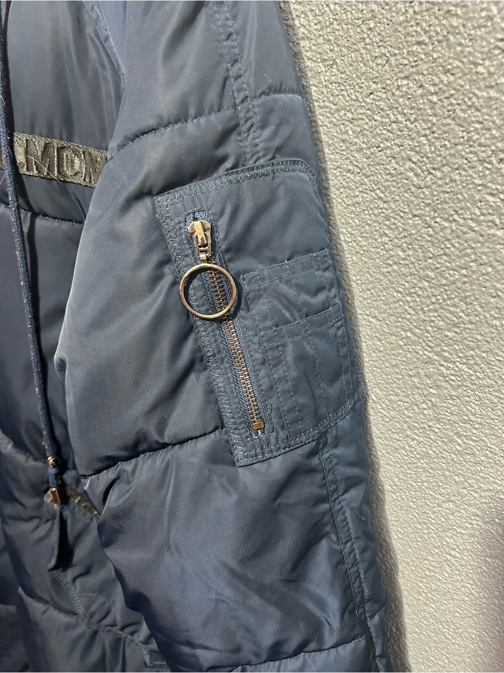 Steve Madden navy blue puffer coat size large - Picture 5 of 11